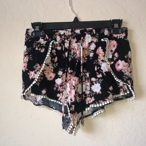 iris floral shorts